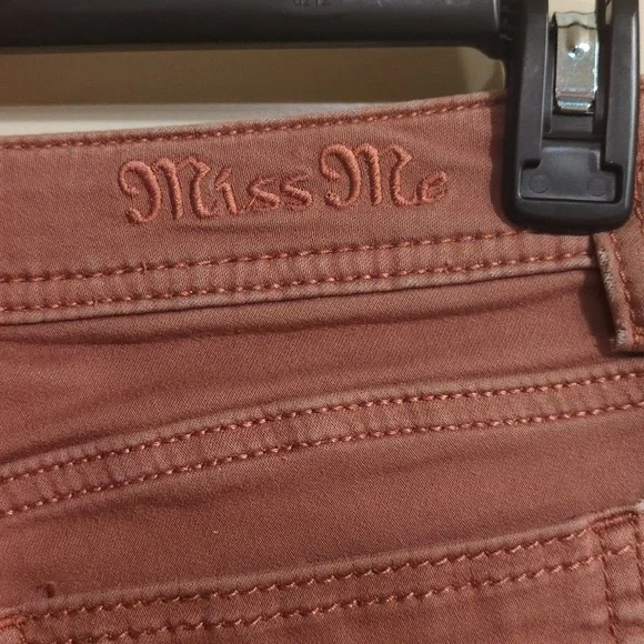 Miss Me Dusty Rose Signature Skinny Jeans - Low Rise Size 26 - Picture 11 of 15